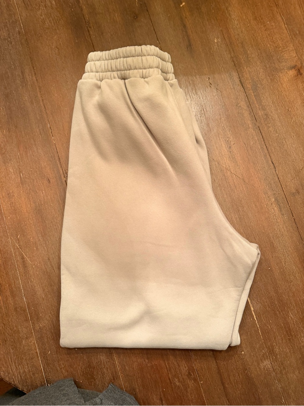 Comfrit Beige Labeled Cozy Sweatpants never worn - Picture 4 of 5
